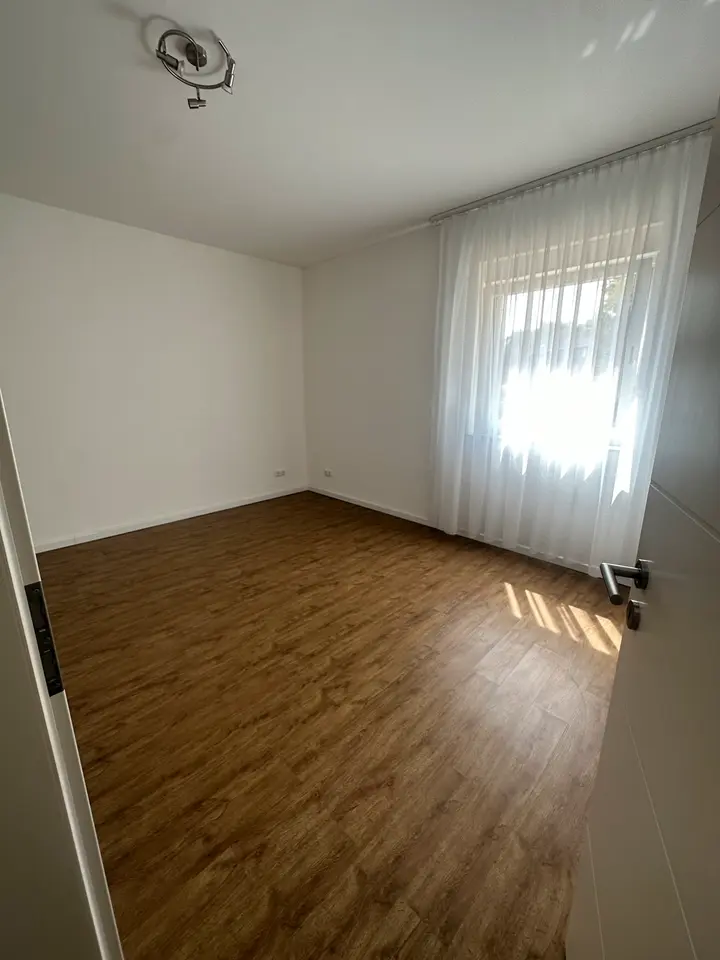 2 Zimmer Wohnung mit 58 m² in Duisburg – Bild 3