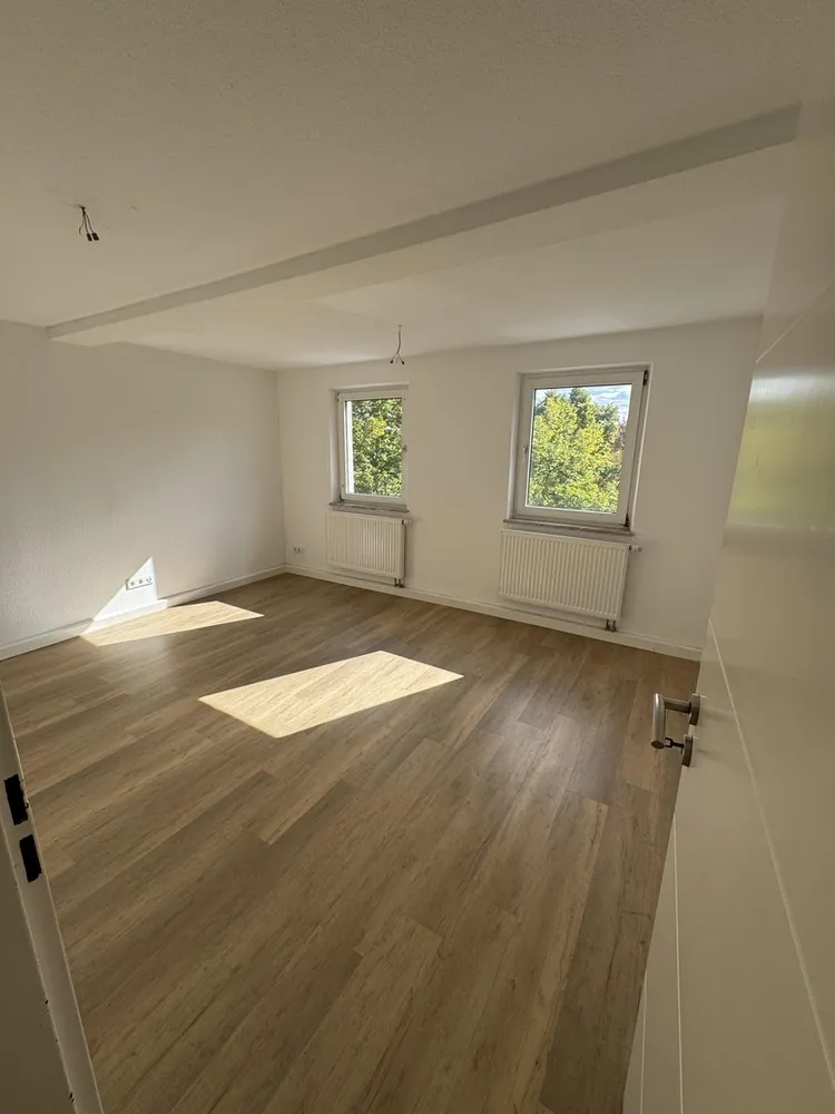 4 Zimmer Wohnung mit 69 m² in Nürnberg – Bild 1