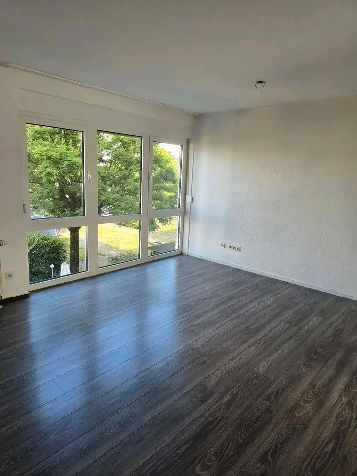 3 Zimmer Wohnung mit 70 m² in Saarbrücken – Bild 1