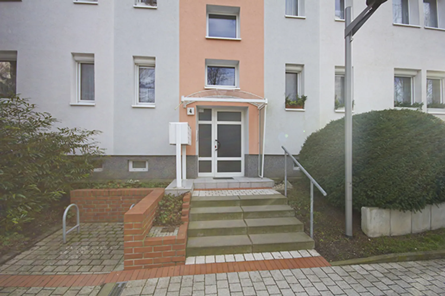 2 Zimmer Wohnung mit 47 m² in Halle (Saale) – Bild 5
