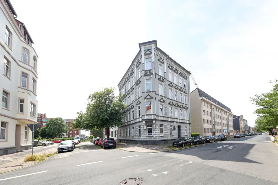4 Zimmer Wohnung mit 117 m² in Wilhelmshaven – Bild 1