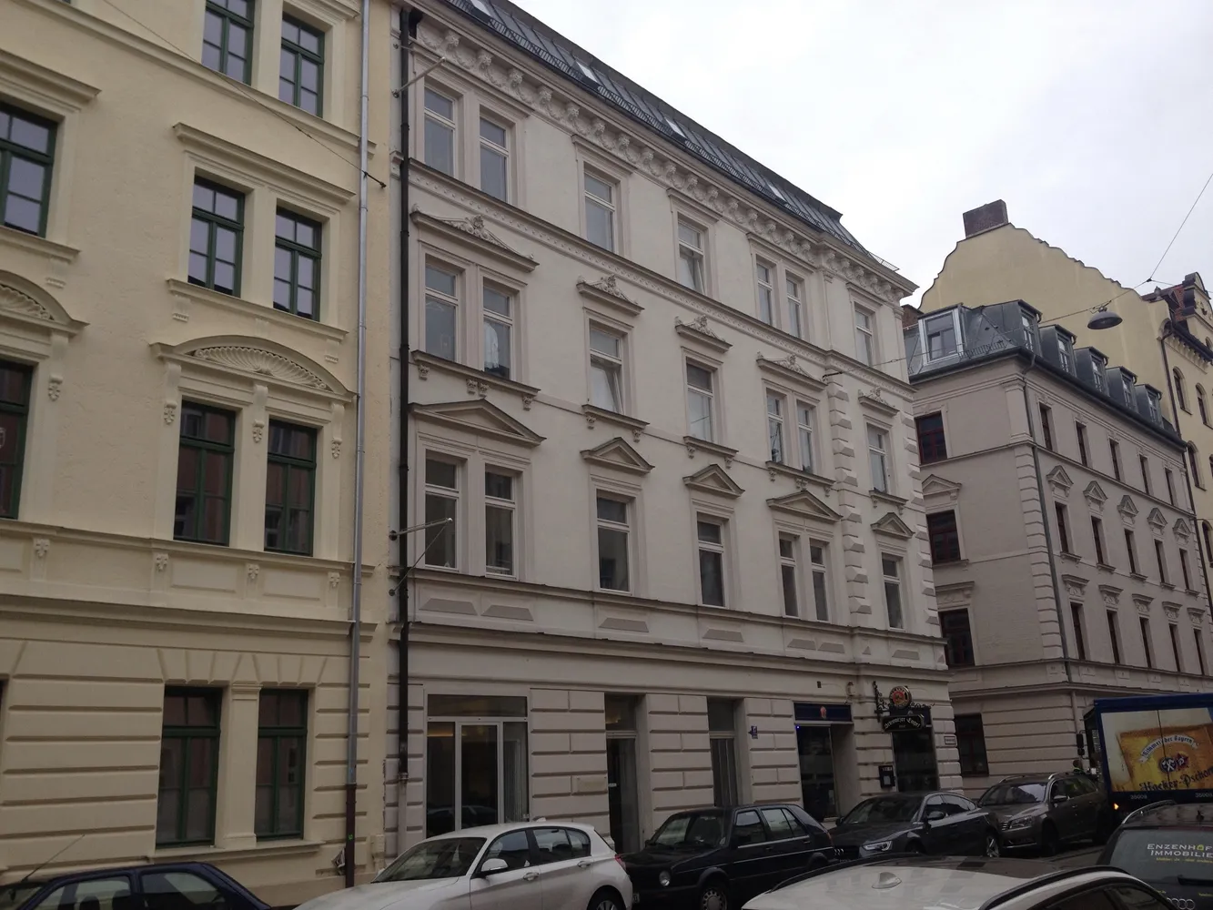 5 Zimmer Wohnung mit 108 m² in München – Bild 1