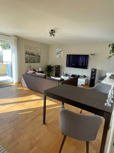 2 Zimmer Wohnung mit 79 m² in Regensburg – Bild 1
