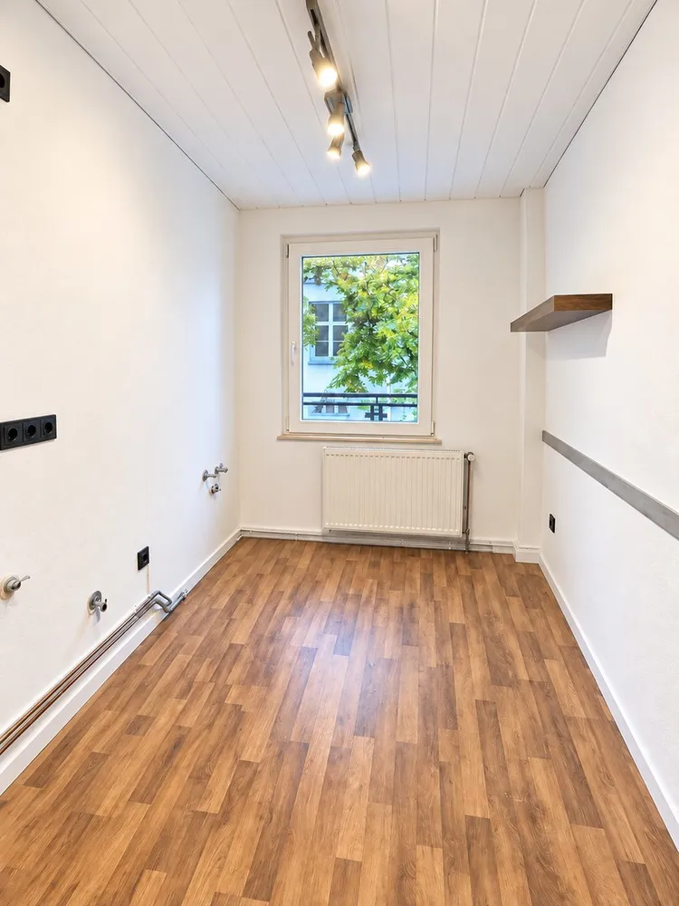 2 room apartment with 55 m² in Duisburg – Photo 2