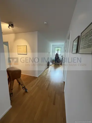 3 Zimmer Wohnung mit 110 m² in Essen – Bild 4