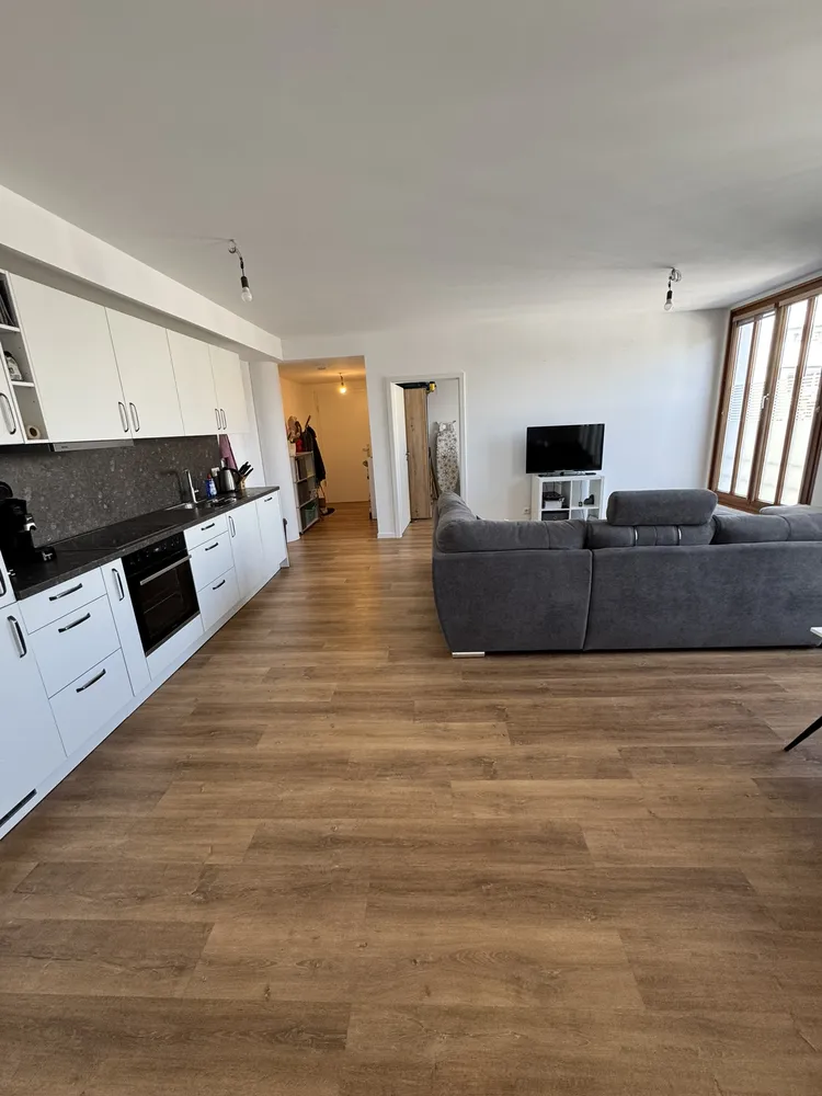 3 Zimmer Wohnung mit 77 m² in Stuttgart – Bild 1