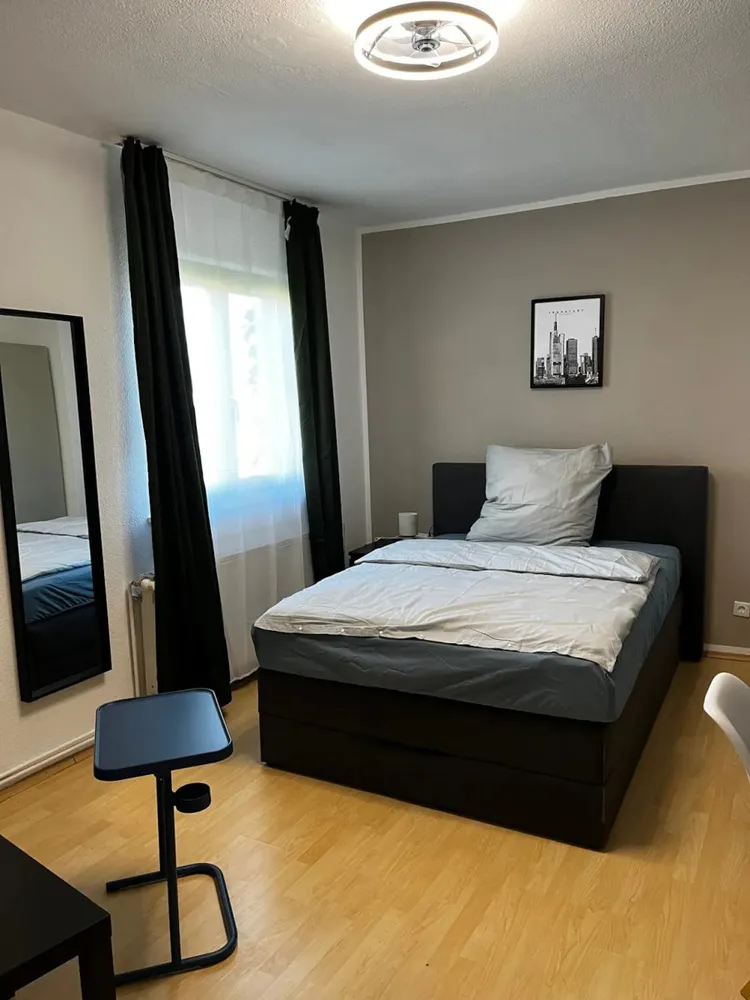 WG-Zimmer mit 17 m² in Frankfurt am Main – Bild 3