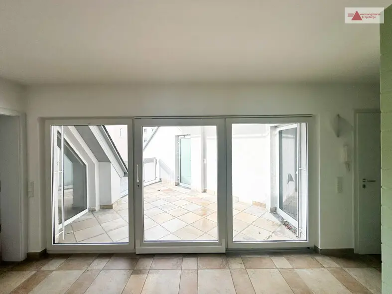6 Zimmer Wohnung mit 175 m² in Chemnitz – Bild 5
