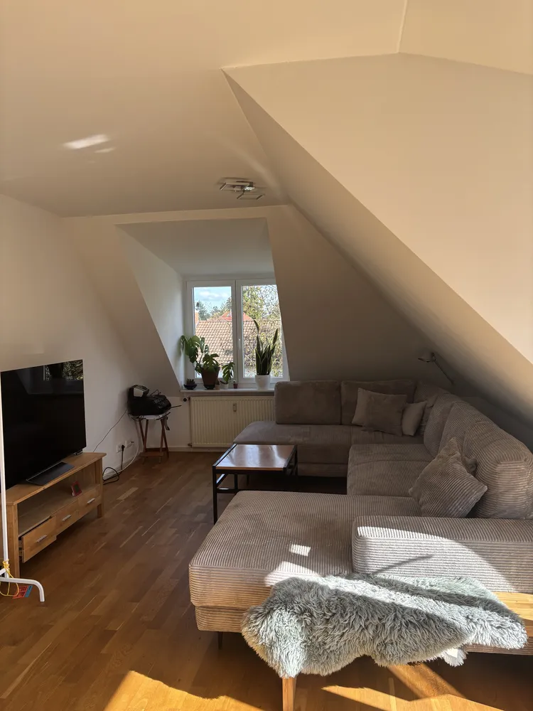 2 Zimmer Wohnung mit 67 m² in München – Bild 1