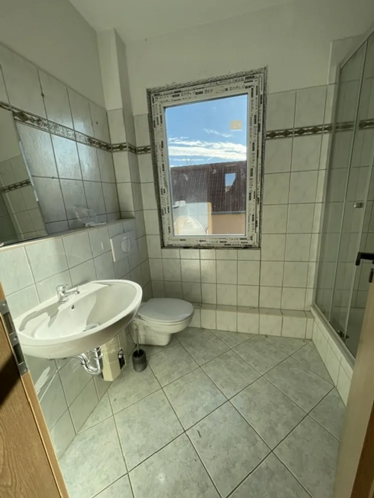 1 Zimmer Wohnung mit 21 m² in Halle (Saale) – Bild 4