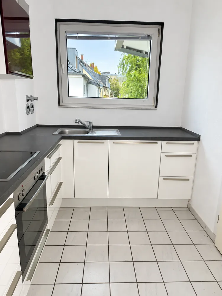 1 Zimmer Wohnung mit 50 m² in Köln – Bild 10
