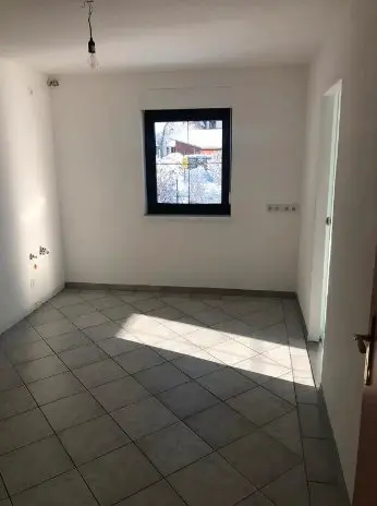 6 Zimmer Haus mit 140 m² in Meiningen – Bild 9