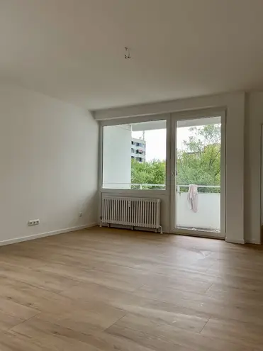 2 Zimmer Wohnung mit 62 m² in Köln – Bild 2