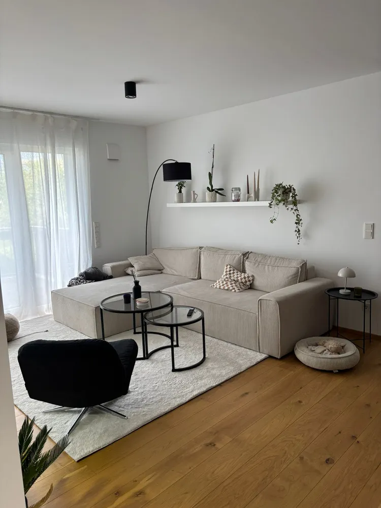 3 Zimmer Wohnung mit 77 m² in Wiesbaden – Bild 2