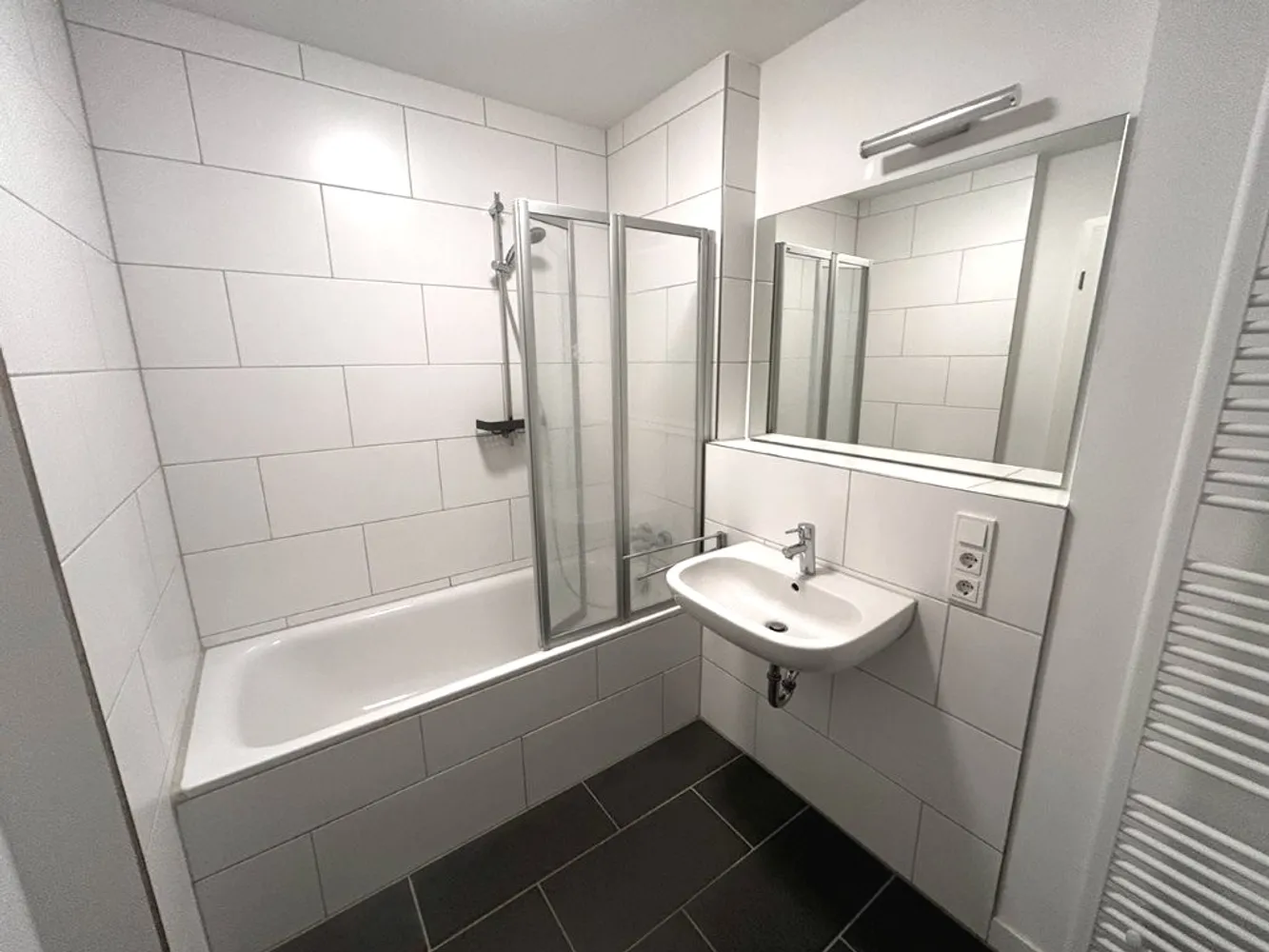 3 Zimmer Wohnung mit 96 m² in Hannover – Bild 8
