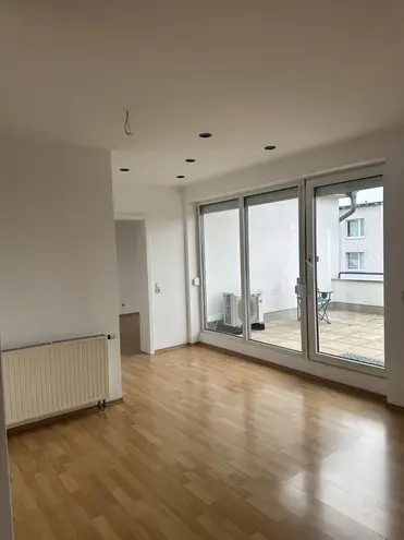 2 Zimmer Wohnung mit 75 m² in Frankfurt am Main – Bild 12