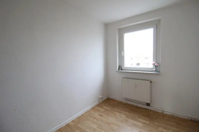 5 room apartment with 79 m² in Magdeburg – Photo 3
