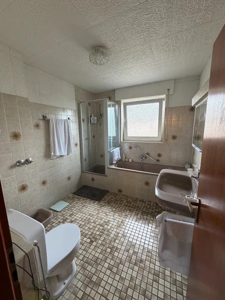 6 Zimmer Haus mit 141 m² in Neuss – Bild 11