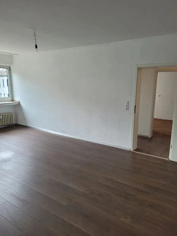 2 Zimmer Wohnung mit 70 m² in Duisburg – Bild 4