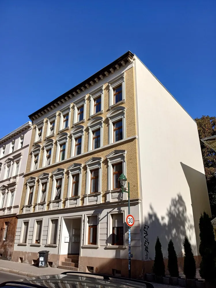 4 Zimmer Wohnung mit 86 m² in Magdeburg – Bild 2