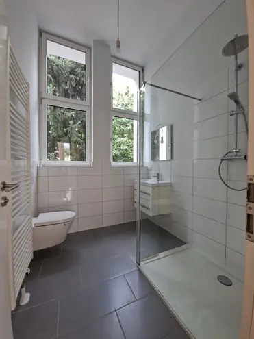 2 Zimmer Wohnung mit 95 m² in Frankfurt am Main – Bild 10