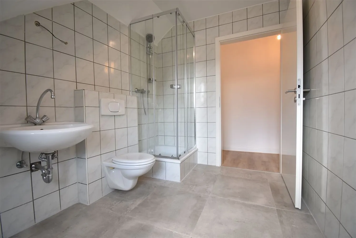 1 Zimmer Wohnung mit 37 m² in Duisburg – Bild 4