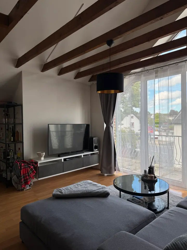 2 Zimmer Wohnung mit 77 m² in Kerpen – Bild 1