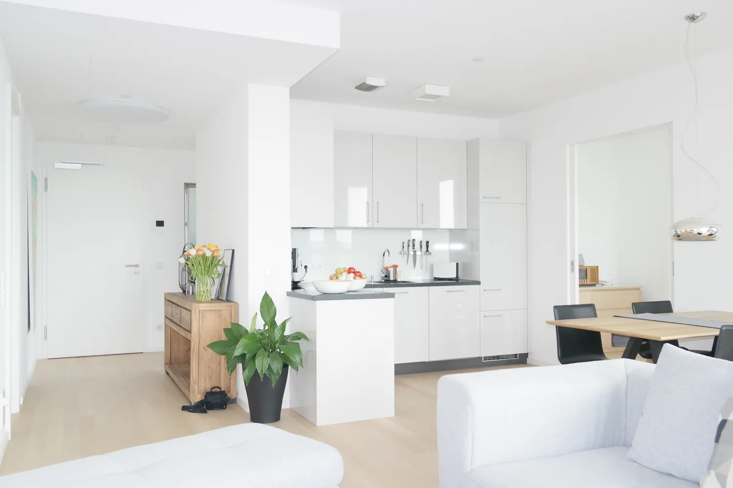 3 Zimmer Wohnung mit 109 m² in Stuttgart – Bild 3