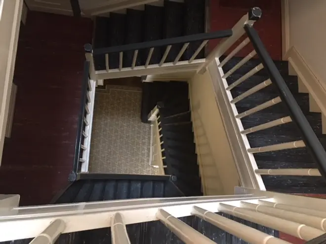 6 Zimmer Wohnung mit 190 m² in Düsseldorf – Bild 2