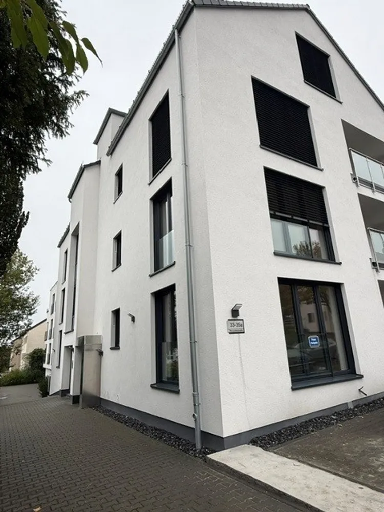 2 Zimmer Wohnung mit 66 m² in Solingen – Bild 1