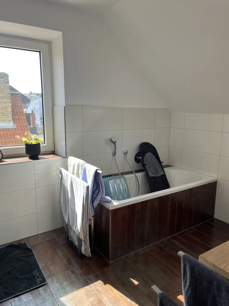 4 Zimmer Wohnung mit 160 m² in Weinheim – Bild 2