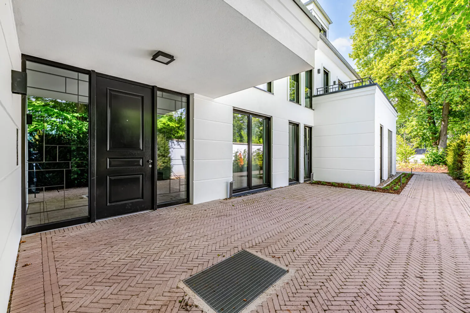 4 Zimmer Wohnung mit 232 m² in Düsseldorf – Bild 4