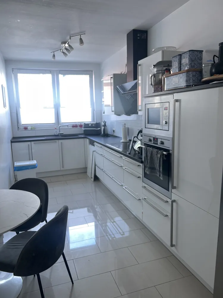 4 room apartment with 98 m² in Cologne – Photo 2