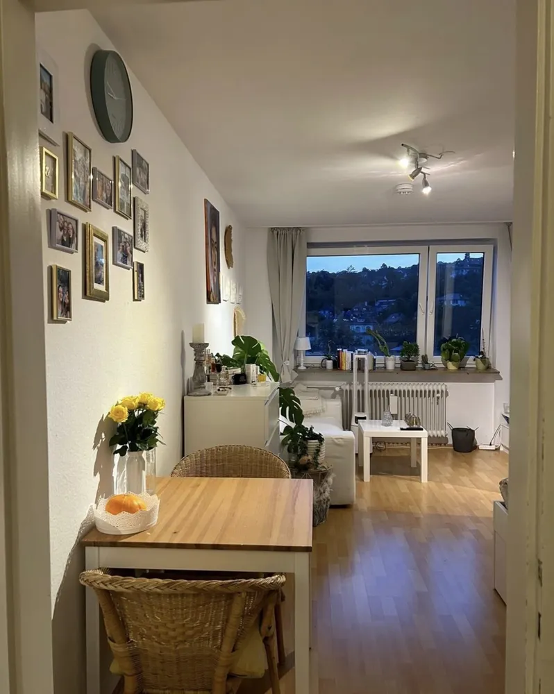 1 room apartment with 27 m² in Stuttgart – Photo 1
