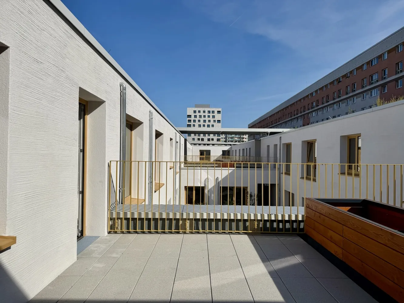 4 Zimmer Wohnung mit 96 m² in Berlin – Bild 1