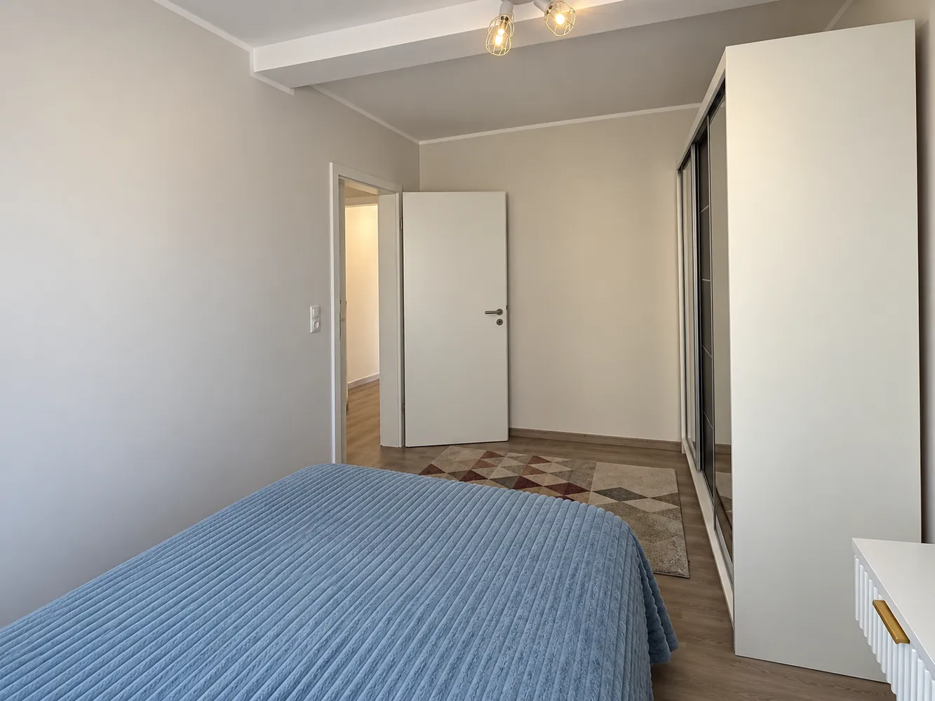 3 Zimmer Wohnung mit 61 m² in Bonn – Bild 2