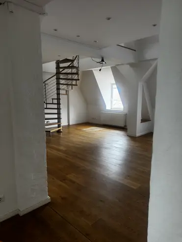 5 Zimmer Wohnung mit 152 m² in Berlin – Bild 6