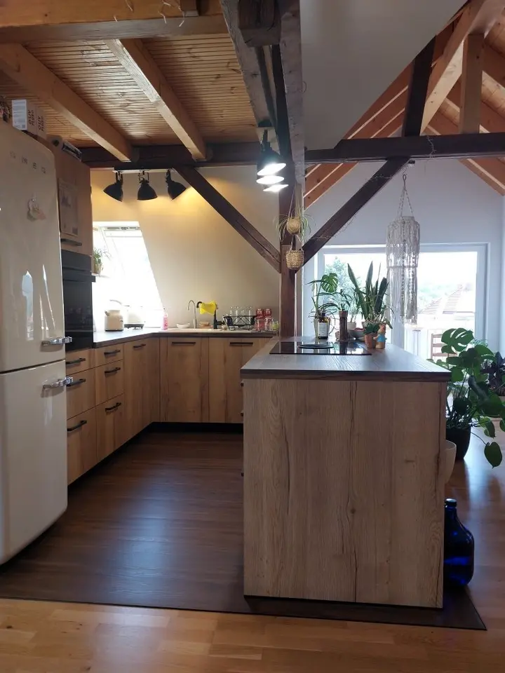 4 Zimmer Wohnung mit 130 m² in Meiningen – Bild 6