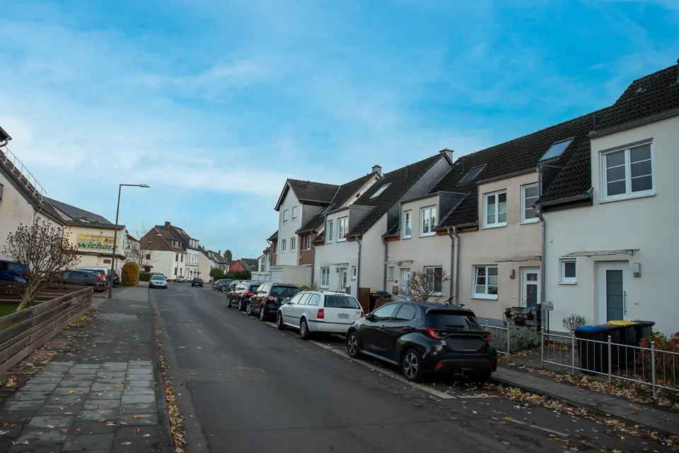 4 Zimmer Wohnung mit 110 m² in Bergisch Gladbach – Bild 3