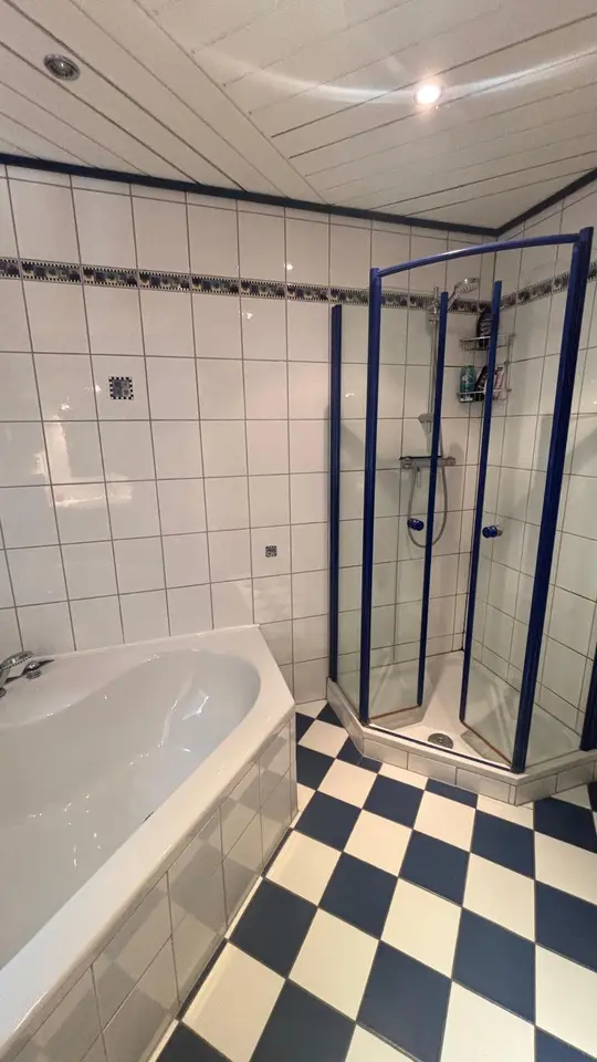 5 room house with 140 m² in Würzburg – Photo 7