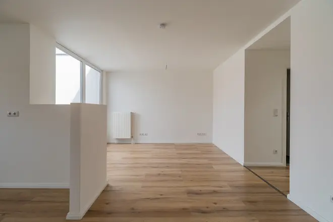 2 Zimmer Wohnung mit 77 m² in Berlin – Bild 4