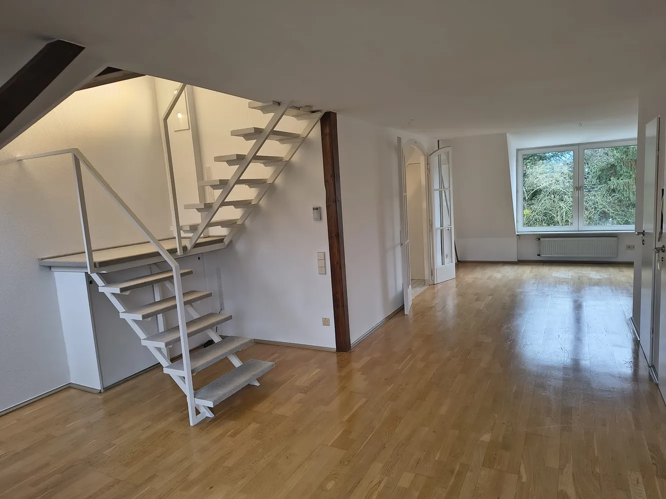 2 Zimmer Wohnung mit 65 m² in Köln – Bild 1
