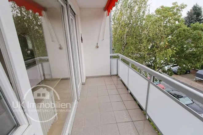 3 Zimmer Wohnung mit 89 m² in Frankfurt am Main – Bild 3