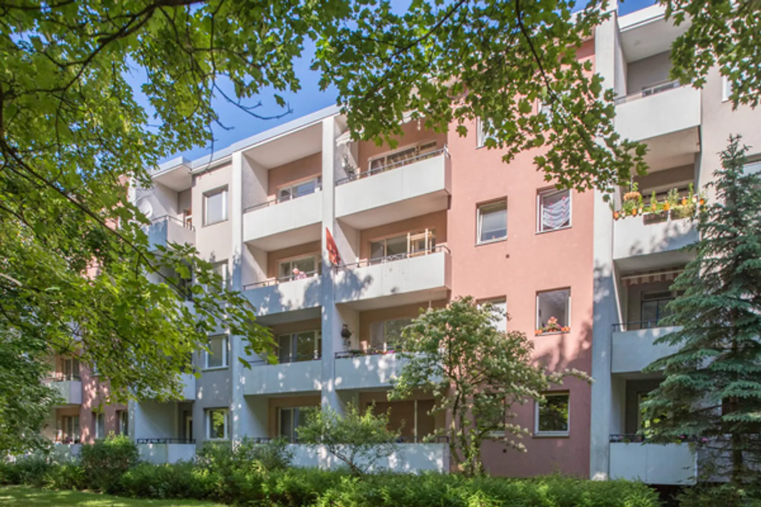 2 Zimmer Wohnung mit 59 m² in Berlin – Bild 1