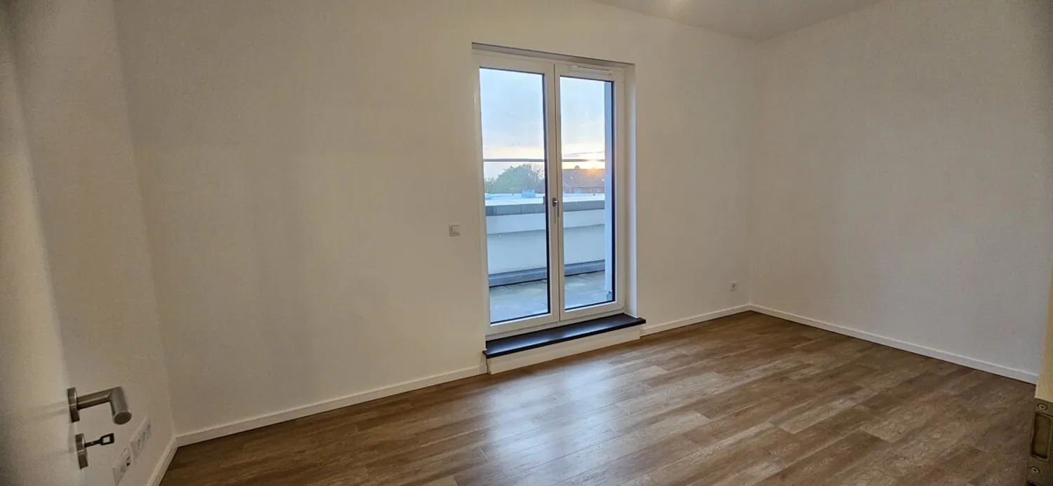 4 Zimmer Wohnung mit 151 m² in Stade – Bild 12