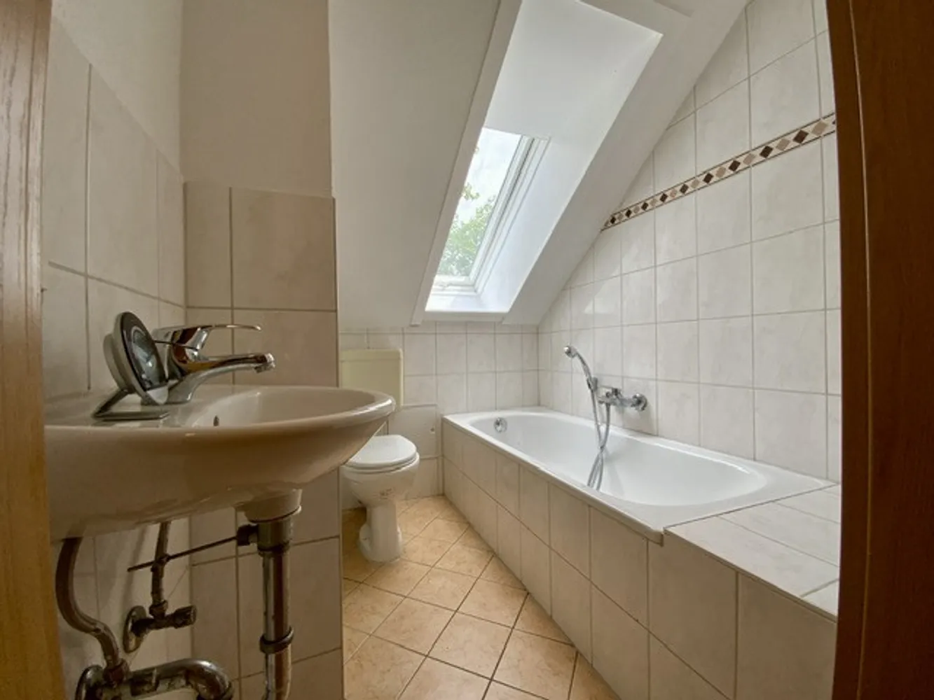 1 Zimmer Wohnung mit 30 m² in Lutherstadt Wittenberg – Bild 6