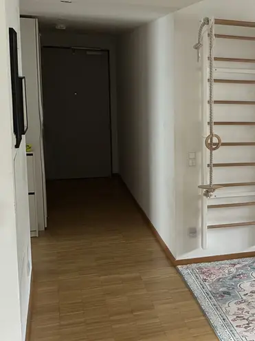 4 Zimmer Wohnung mit 139 m² in München – Bild 4