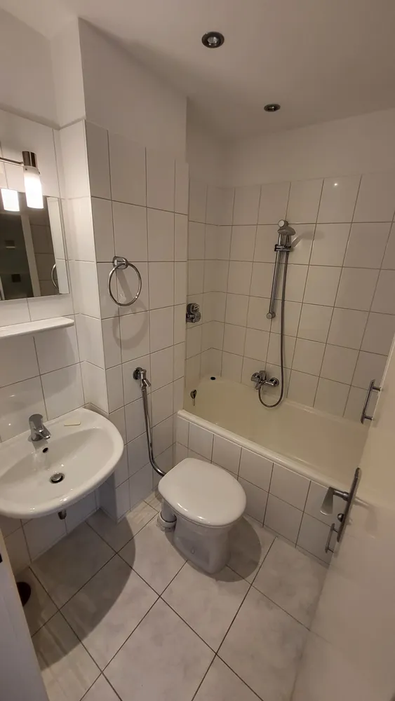 2 Zimmer Wohnung mit 44 m² in München – Bild 6