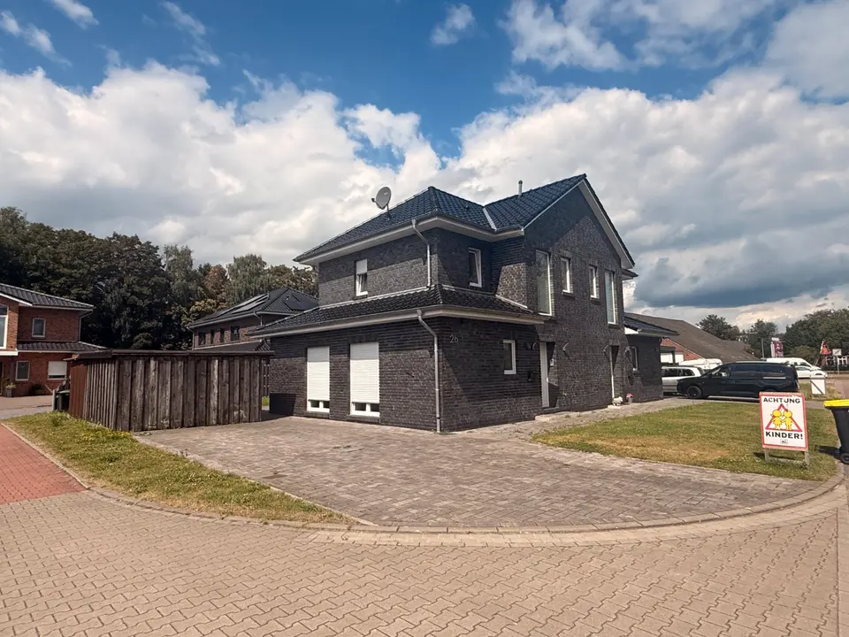 4 Zimmer Haus mit 95 m² in Leer – Bild 2