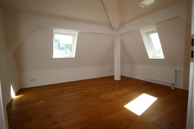 4 Zimmer Wohnung mit 124 m² in Stuttgart – Bild 4
